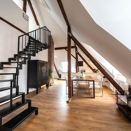 Design-Loft Und Apartments 鲁尔河畔米尔海姆 外观 照片